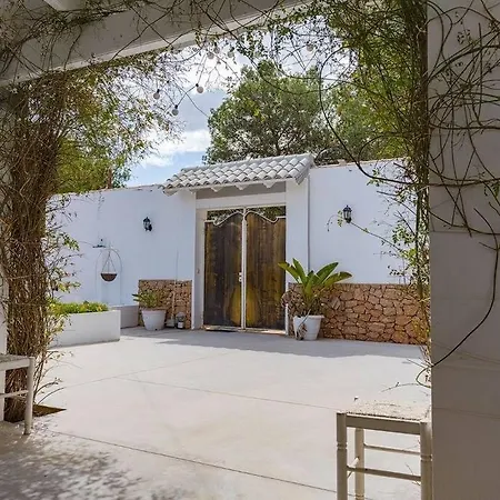 Luxury White Castle Ibiza * San Rafael De Sa Creu